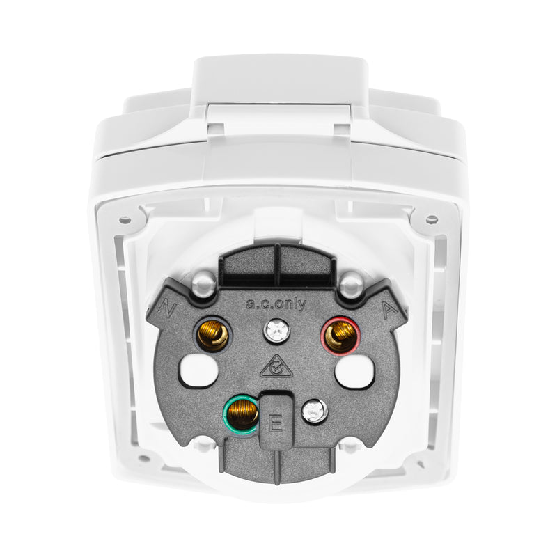 DETA Outlet Caravan 10A Weatherproof Flap