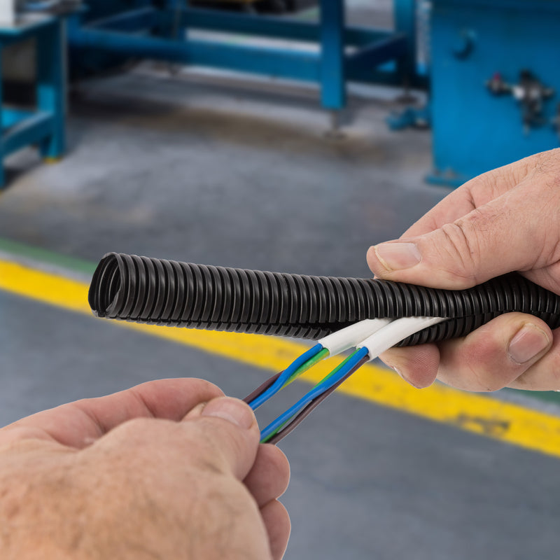 DETA 16mm x 3m Corrugated Split Tubing
