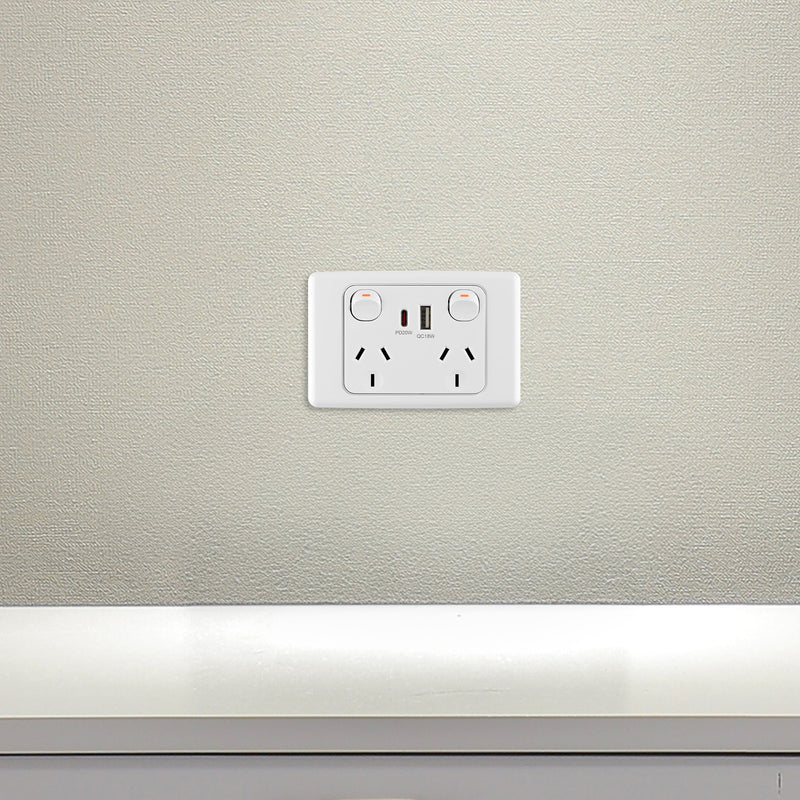 DETA 6000 Double PowerPoint  with USB A+C PD 20W Fast Charging