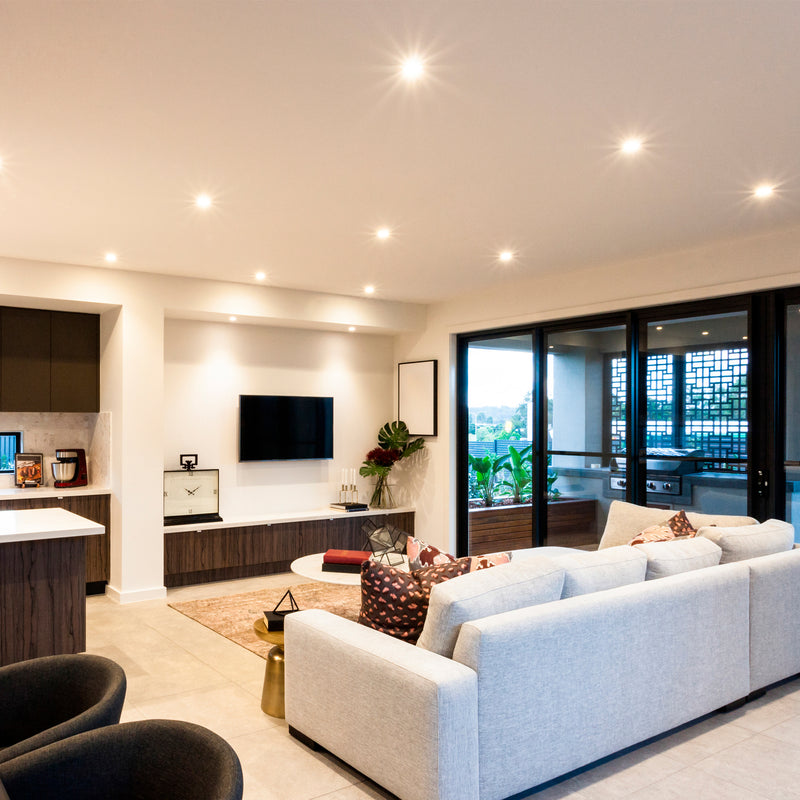 DETA 9W Tri-Colour Dimmable LED Downlight - White Metal Fascia & Low Recessed Lens Design