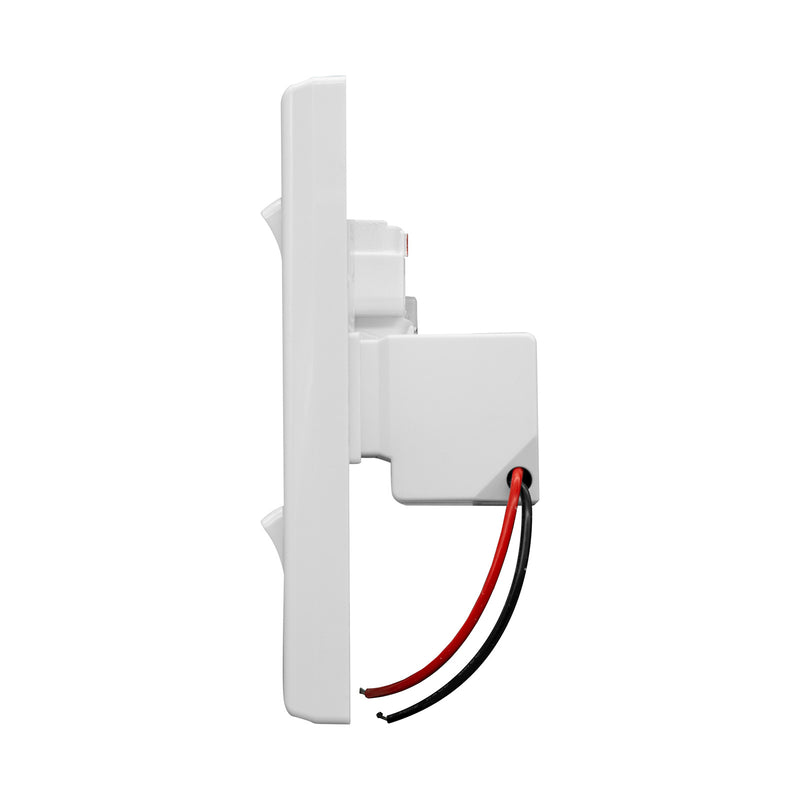 DETA X7 Vertical Double PowerPoint  with 2.1A USB Charger